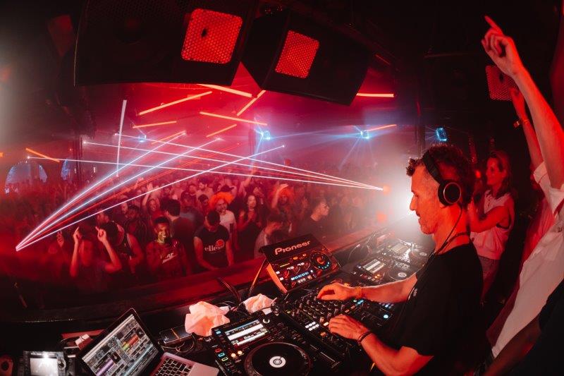 Paradise in DC10